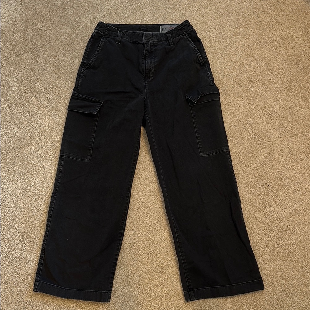 GAP Black Cargo Pants